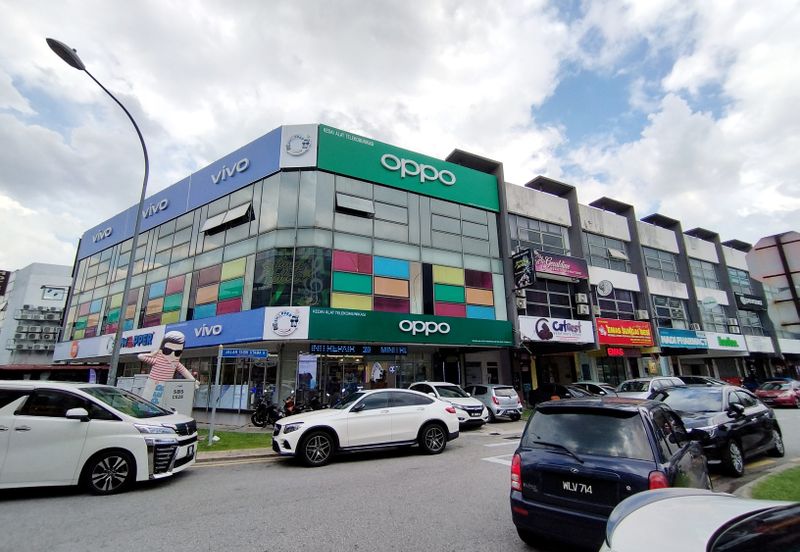 The Trillium @Lake Fields