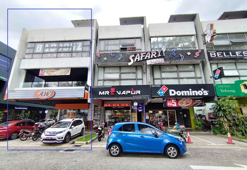 The Trillium @Lake Fields