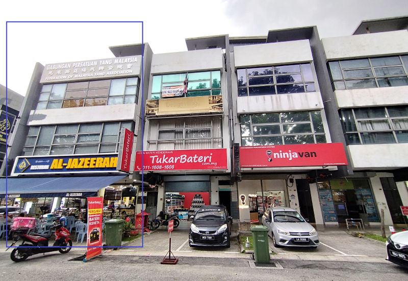 The Trillium @Lake Fields