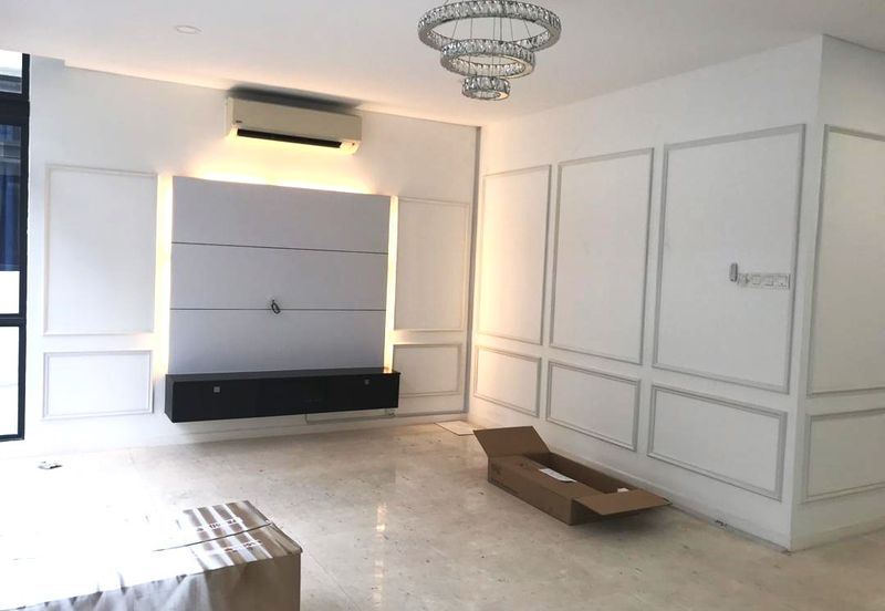 The Grove @ Lake Fields