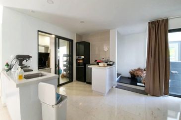 The Grove @ Lake Fields