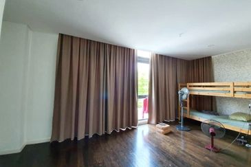 The Grove @ Lake Fields