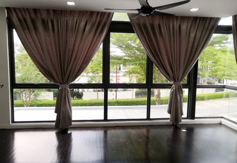 The Grove @ Lake Fields