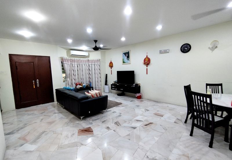 Taman Saujana Puchong