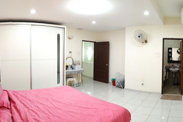 Taman Saujana Puchong