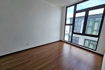 Taman Puchong Legenda