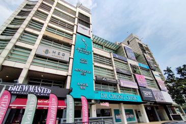 Taman Puchong Legenda