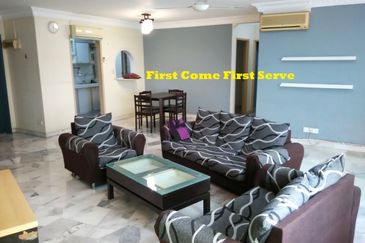 De Tropicana Condominium