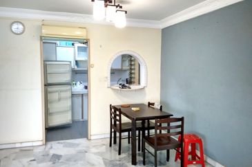 De Tropicana Condominium