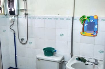 De Tropicana Condominium