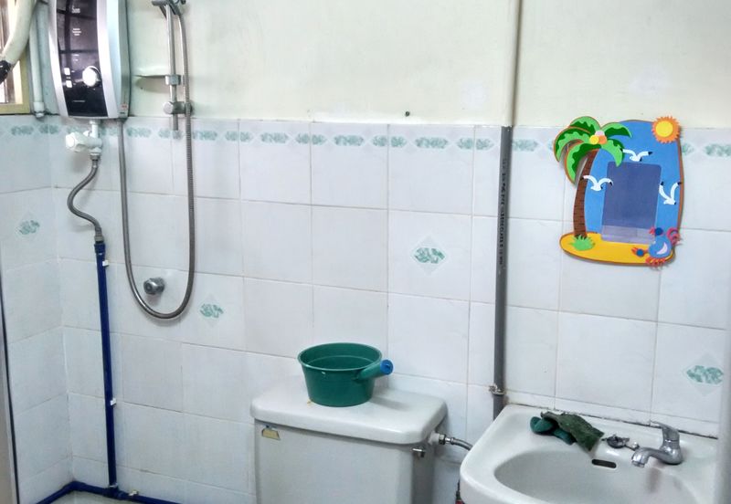 De Tropicana Condominium