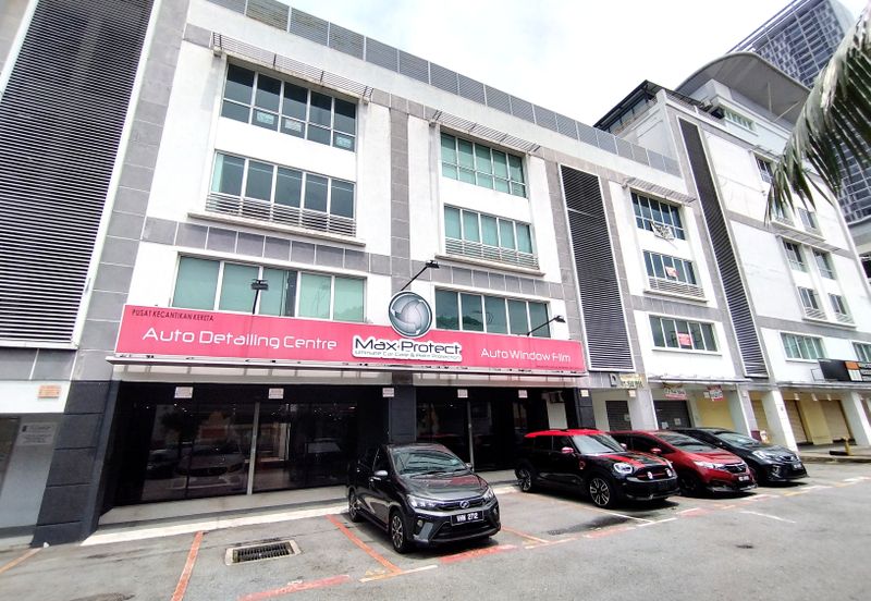 Parklane Commercial Hub