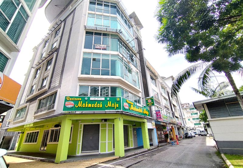 Parklane Commercial Hub