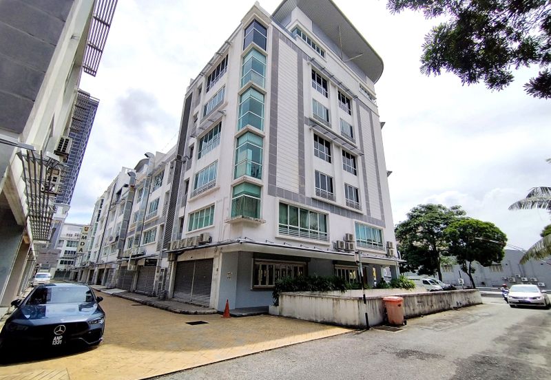 Parklane Commercial Hub