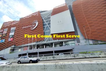 Parklane Commercial Hub