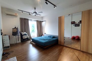 Parkfield Residences, Tropicana Heights