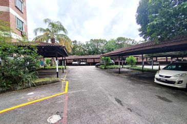 Cheras, Bandar Sungai Long, Garden Park, 3R2B Condo W/Lift NonBumi, bandar mahkota cheras, green acre park, flora green, forest green, evergreen park,