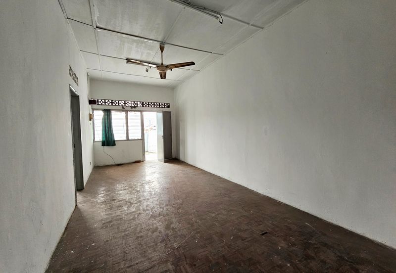 Happy Garden (Taman Gembira)