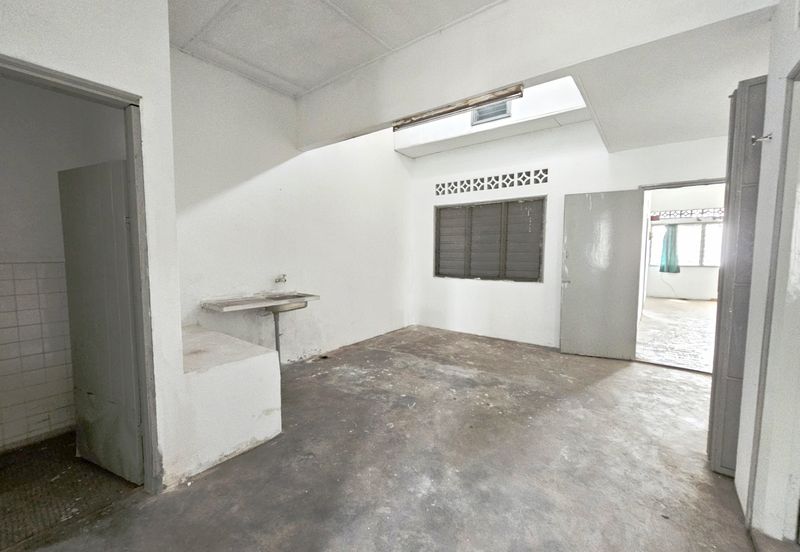 Happy Garden (Taman Gembira)