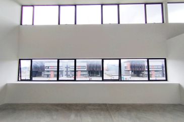 Elmina Business Park