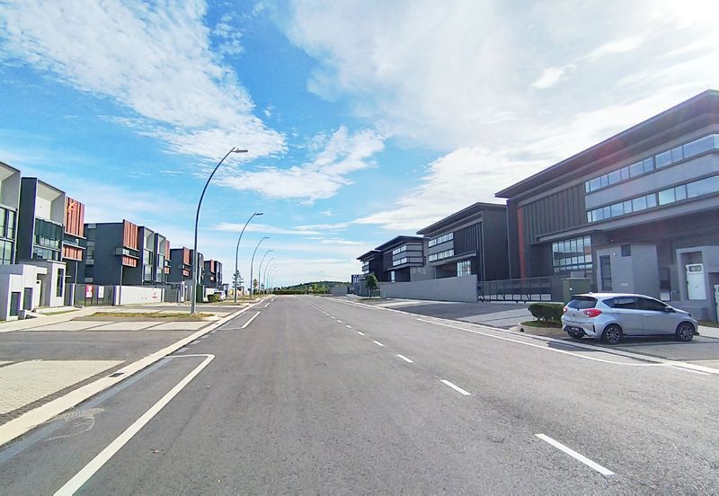 Elmina Business Park