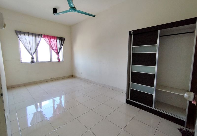 Juta Mines Condo
