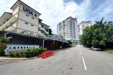 Happy Garden (Taman Gembira)