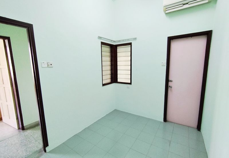 Happy Garden (Taman Gembira)