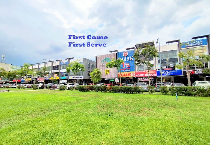 The Trillium @Lake Fields