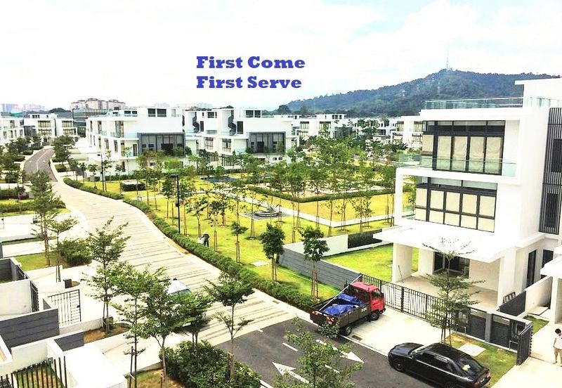 The Grove @ Lake Fields