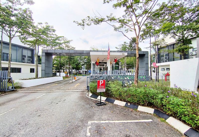 The Grove @ Lake Fields