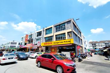 Taman Sri Serdang
