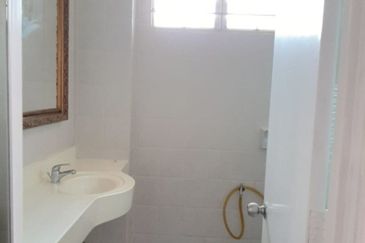 Sepah Puteri, Seksyen 5, Kota Damansara 