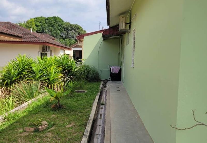 Green Street Homes Seremban 2