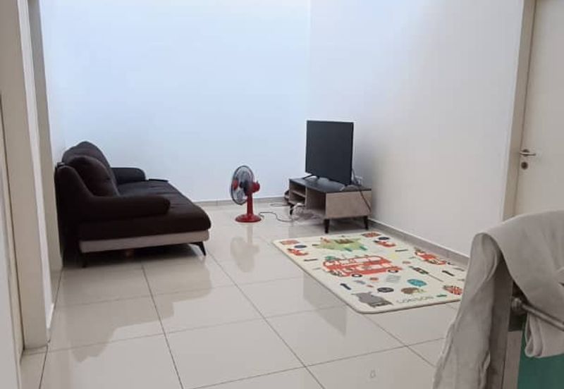 Damaris @ Ara Sendayan