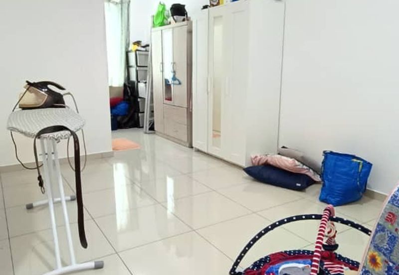 Damaris @ Ara Sendayan