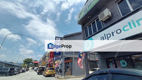 End Lot Double Storey shoplot Ampangan Paroi Matured residential areas, Negeri Sembilan, Seremban