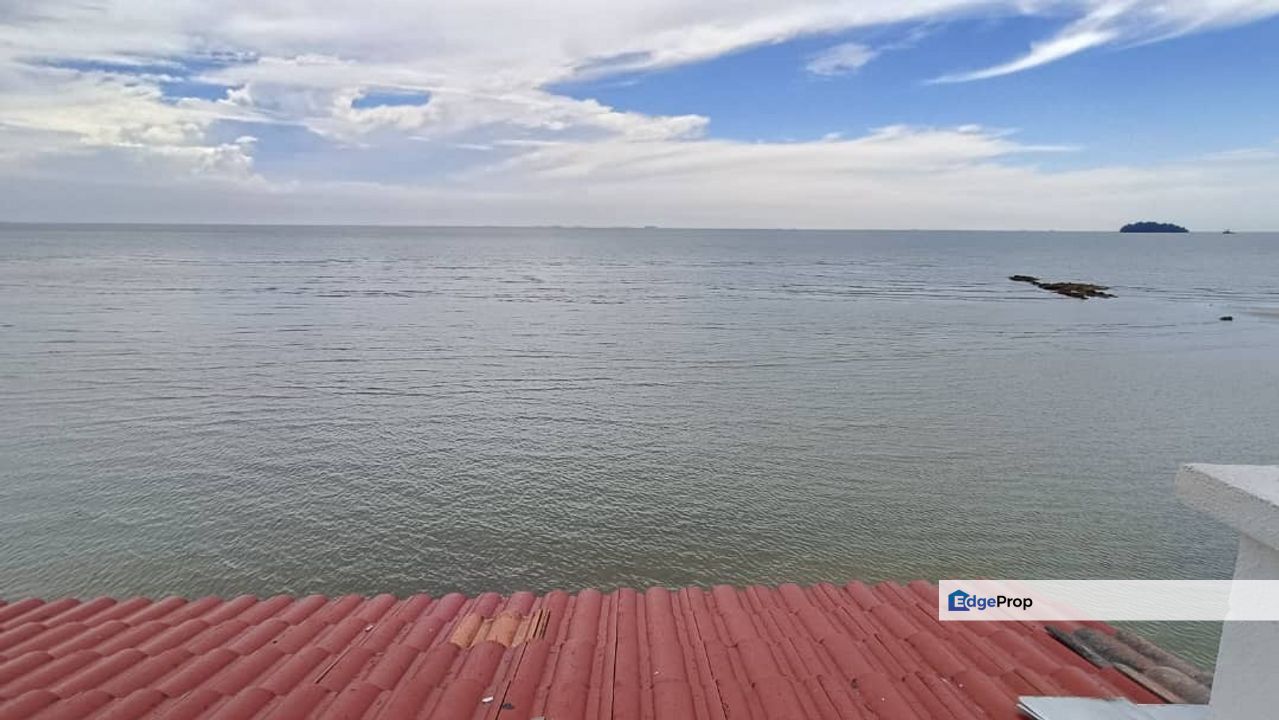 Sunset view Corus Paradise Lagoon  Pd Apartment, Negeri Sembilan, Port Dickson