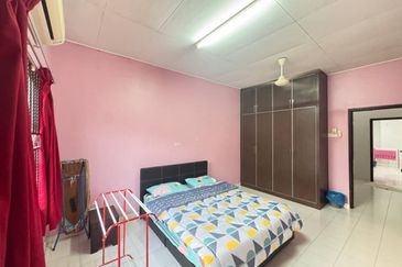 CENTRAL PARK (SEREMBAN 2)