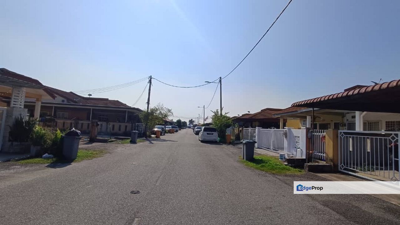 Nusari bayu 1 Nice Cozy Sendayan 1 storey house  for sale, Negeri Sembilan, Seremban