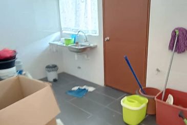 Residence 7, Bandar Springhill