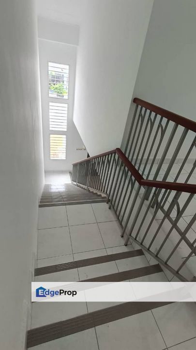 Serena Saujana sutera New Paint S2 Heights Sban 2, Negeri Sembilan, Seremban