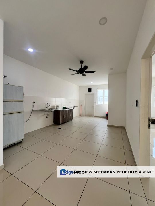 End Lot Adira @ Ara Sendayan with extra land Facing South House no 7 Partial Furnished , Negeri Sembilan, Seremban