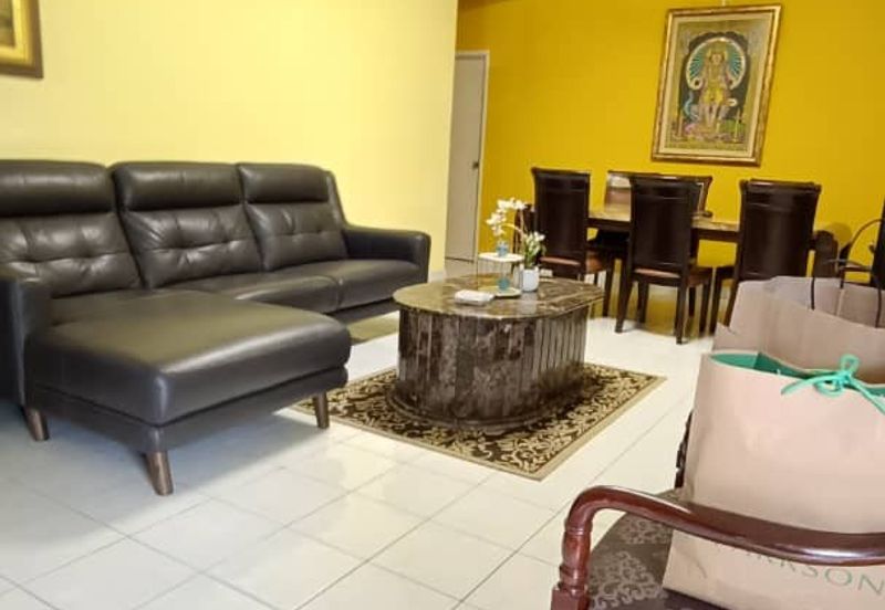 Green Street Homes Seremban 2