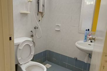 Green Street Homes Seremban 2