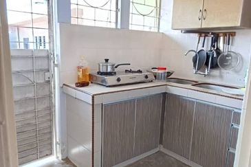 Green Street Homes Seremban 2