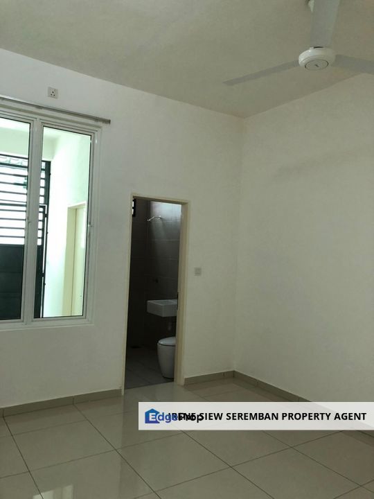 Elvina Hijayu 3 B Sendayan 2 storey superlink Facing North House number 2 Urgent sale, Negeri Sembilan, Seremban