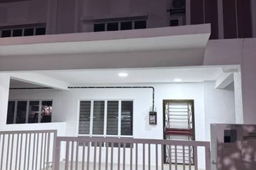 Elonia @ Bayu Sutera @ Sendayan