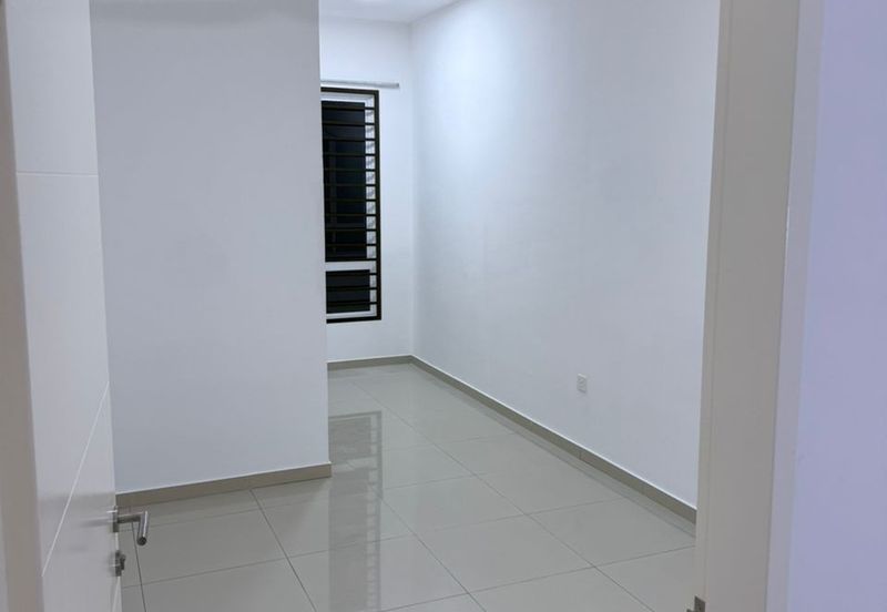 Elonia @ Bayu Sutera @ Sendayan