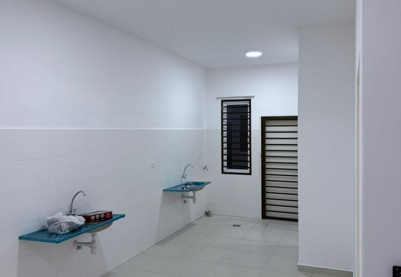 Elonia @ Bayu Sutera @ Sendayan